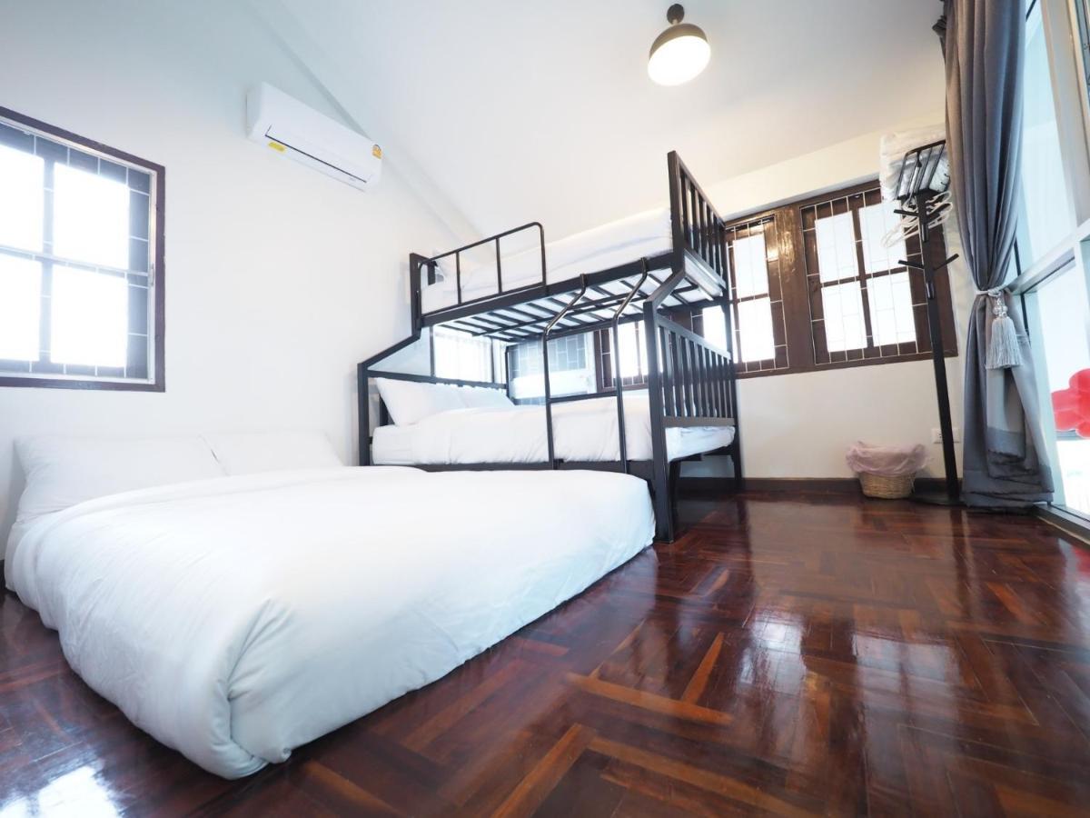 Pool Villa 3 Bedroom 10 Persons 5-Min To Tiger Zoo - Njoy Pool Villa Si Racha Εξωτερικό φωτογραφία